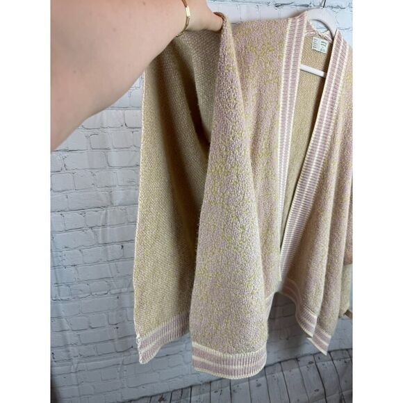 SATURDAY SUNDAY Anthropologie fluffy cozy knit poncho ruana cape wrap OS NWOT - Picture 7 of 10
